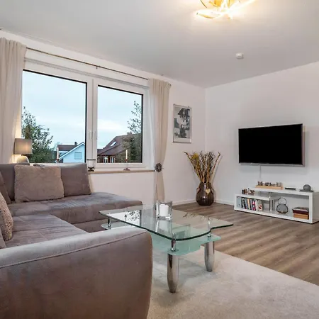 Hotz Am Golfclub 1+ *